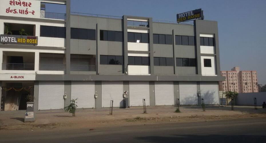 Hotel Red Rose, Ahmedabad 1