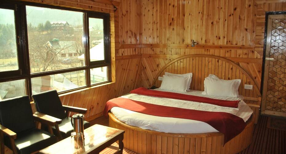 Pahalgam Resort and Cottages, Pahalgam 4