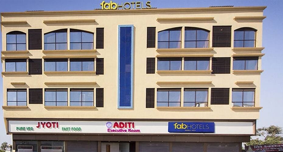Hotel Aditi Executive, Pune 1