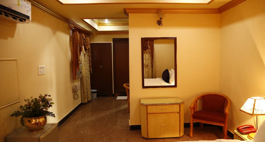 Hotel I K London Residency, Hyderabad 4
