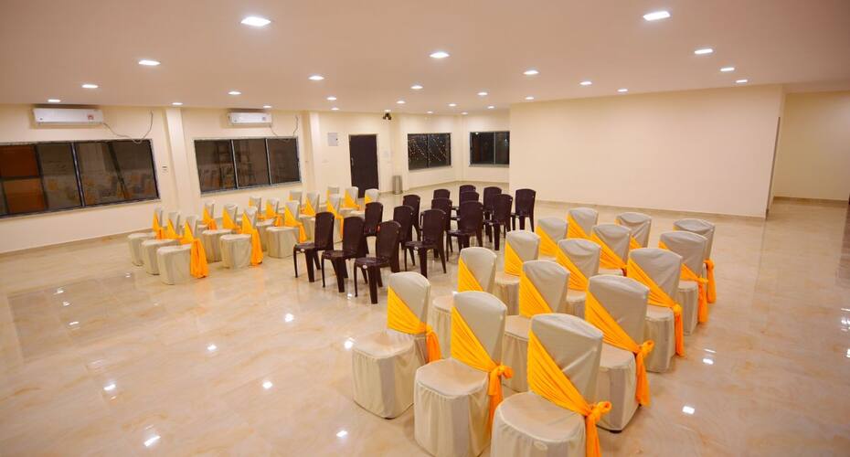 La Macaw Resort, Tajpur 4