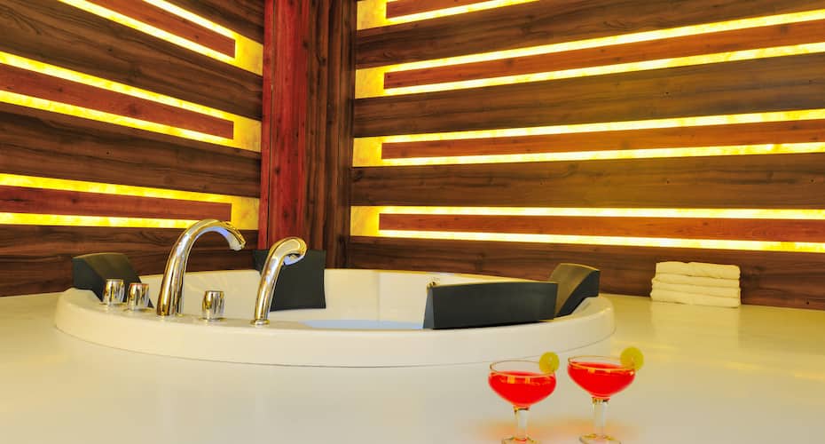 The Gold Regency New Delhi Price Reviews Photos Address Know about some of the best adventure and water parks in delhi ncr and what all they have got to offer. the gold regency new delhi price