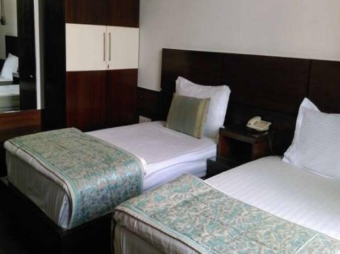 Hotel Empire Grand, Gurgaon 5