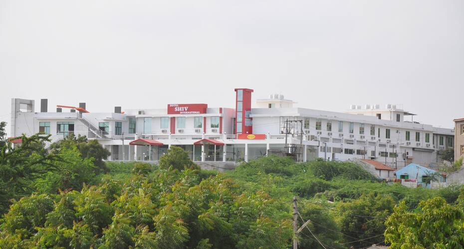 Hotel Shiv International, Kutch 1