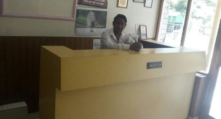 Hotel Priyanshi, Manali 2