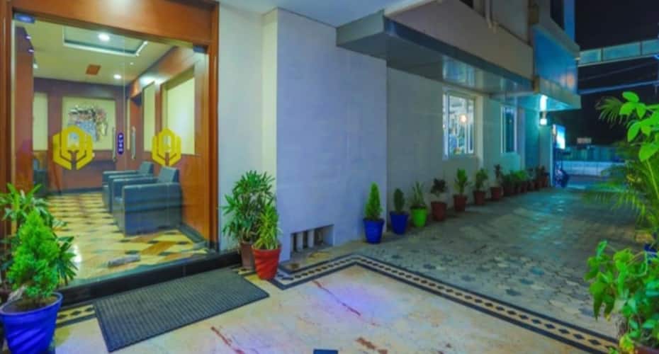 Hotel Tiruchendur Mani Iyer, Palani 2