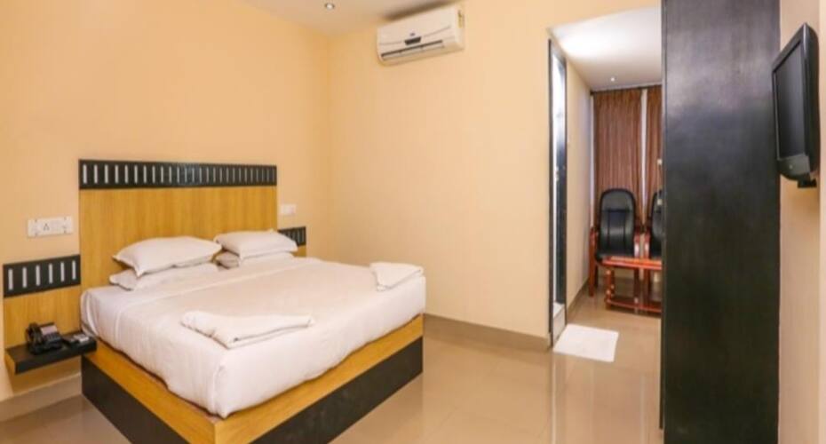 Hotel Tiruchendur Mani Iyer, Palani 4