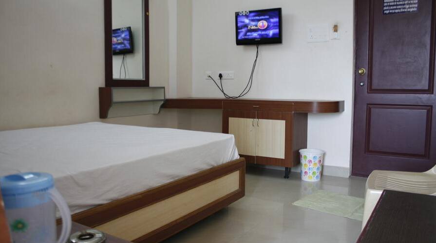 Sri Karruna Residency, Tanjore 2