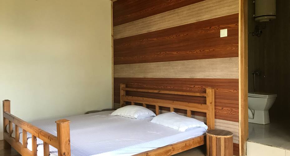 Pahuna Upvan Nature lodge, Shimla 2