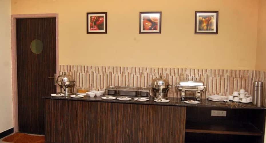 Hotel Orange Inn, Chennai 5
