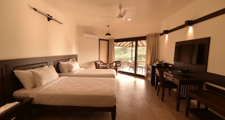Kyriad Prestige Riverside Amba Ghat by OTHPL, Kolhapur 4