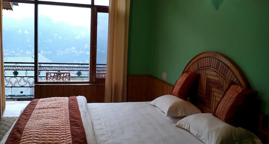 Snow Heaven Cottage, Manali 2