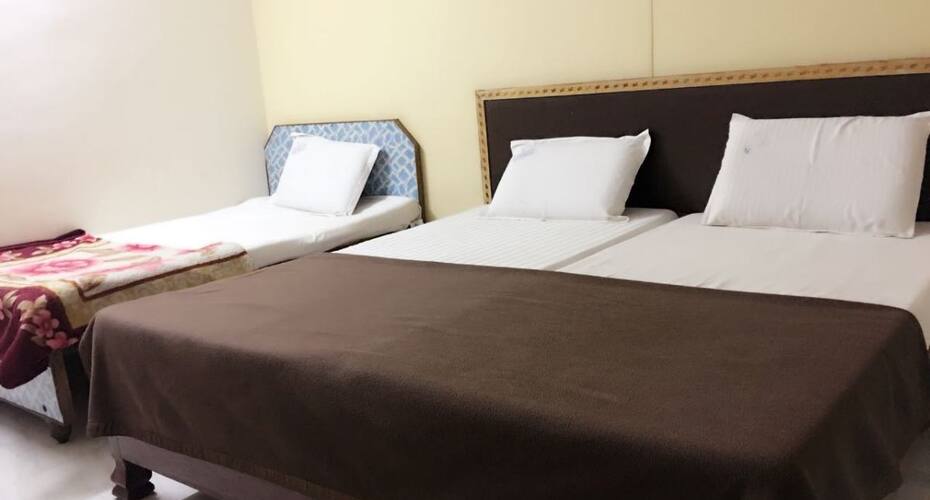 Narmada New Residency Lodge, Vijayawada 4