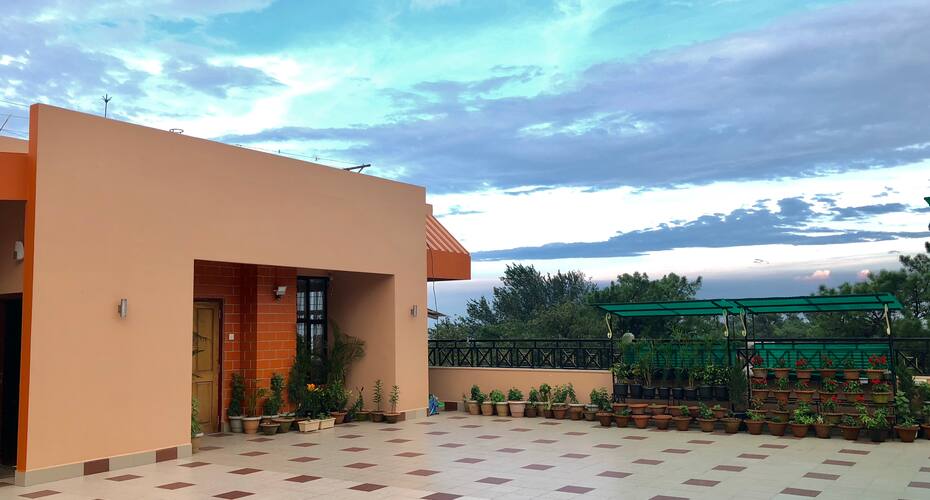 Orange Homestay, Shillong 2