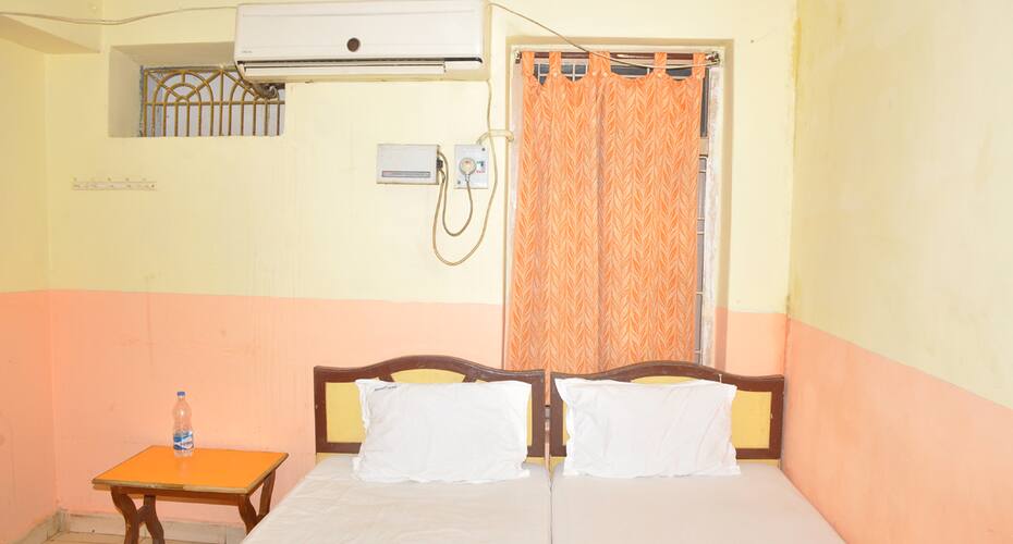 RRB Rest Home, Srikalahasti 5
