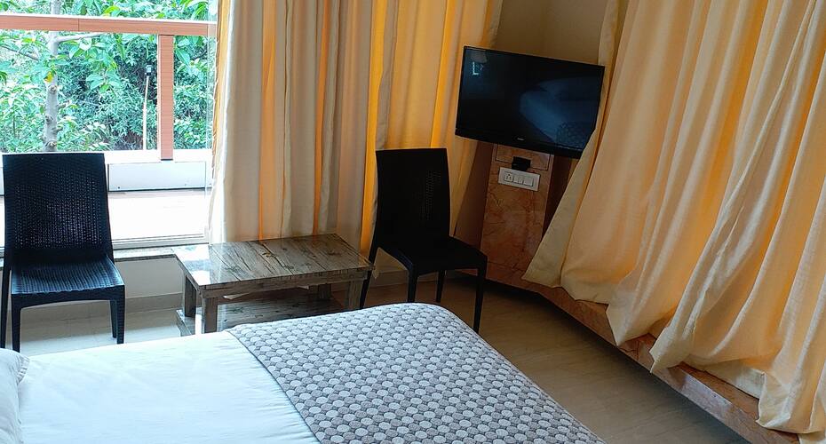 Hotel Saptarang Residency, Panhala 3