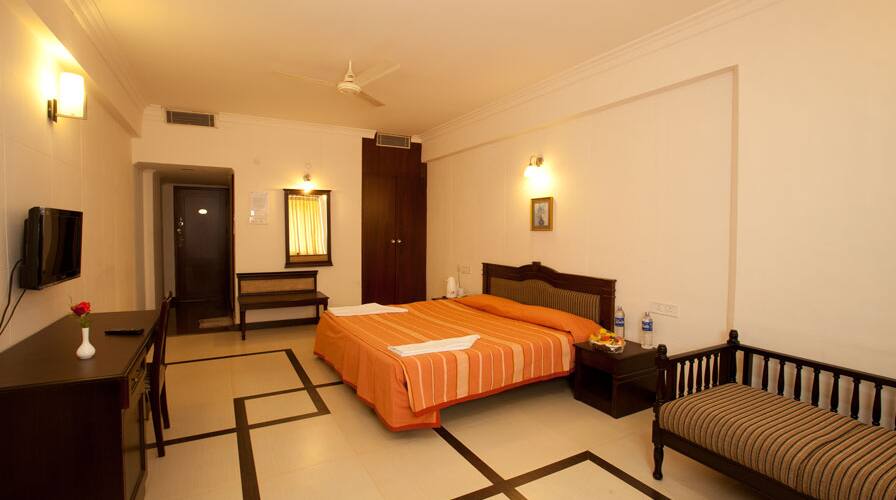 Sealord Hotel, Kochi 4
