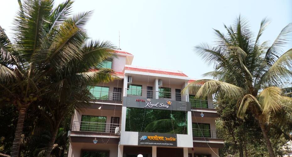 Hotel Royal Stay, Ganpatipule 1