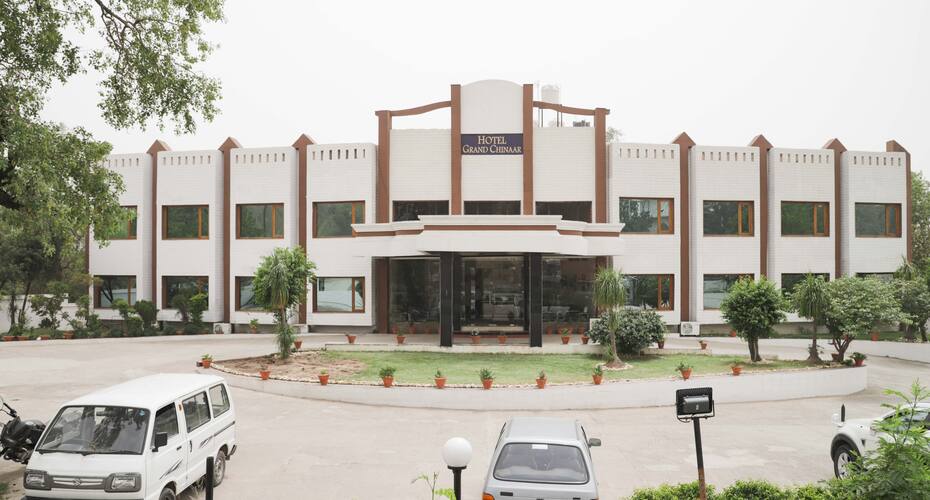 Hotel Grand Chinaar, Baddi 3