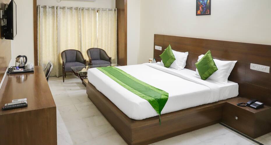 Hotel Grand Chinaar, Baddi 1