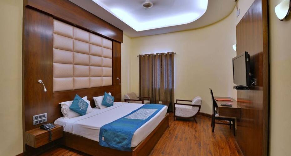 Eiffel Grand Hotel, Panipat 3