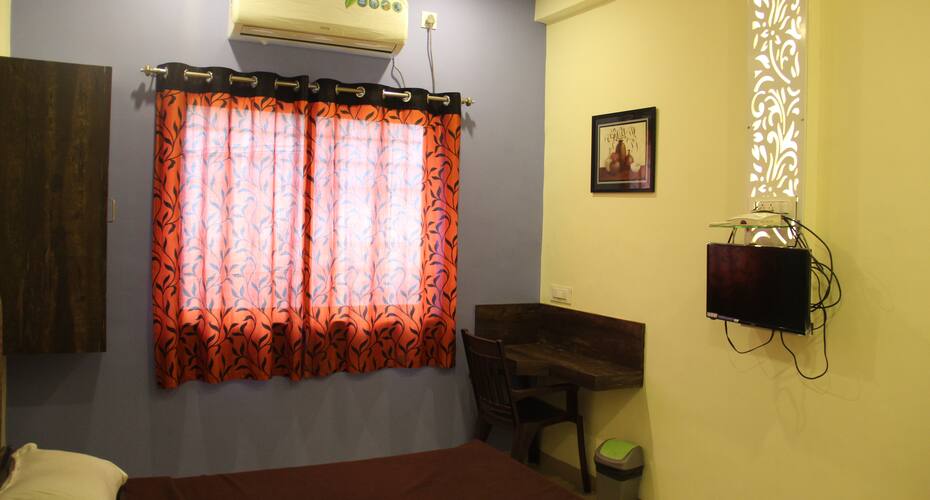 Hotel Yuvraj, Osmanabad 3