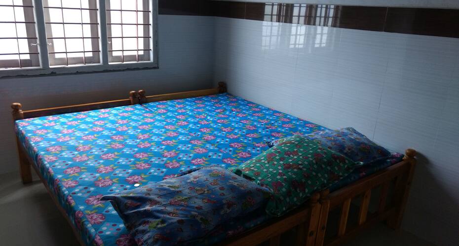 Amrutha Tourist Home, Kochi 5