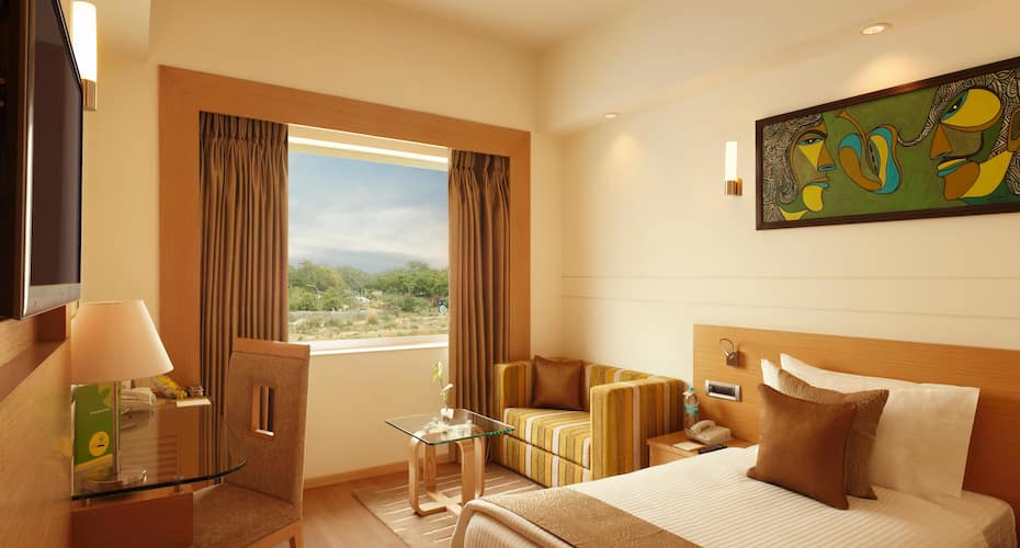 Lemon Tree Premier Delhi Airport New Delhi Price Reviews Photos Address Rooms make yourself at home in one of the 276. lemon tree premier delhi airport new