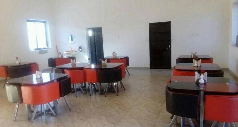 Karni Kripa Hotel And Restaurant, Mandawa 2