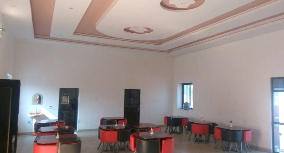 Karni Kripa Hotel And Restaurant, Mandawa 3