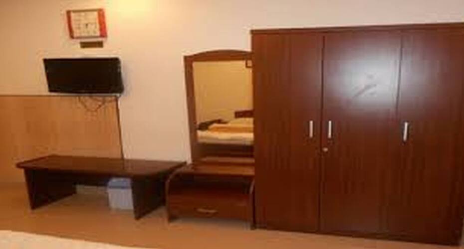 A Star Hotel, Jhajjar 4