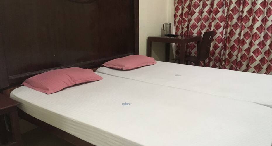 Nandini Tourist Home, Guruvayoor 1