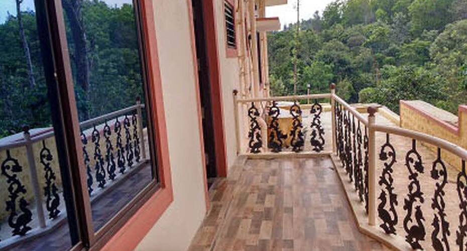 Sapthagiri Royal Stay, Coorg 3