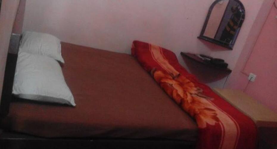 Shiv Hotel, Hanumangarh 4