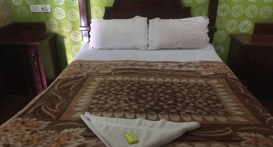 Shalom Destination House Boat, Alleppey 4