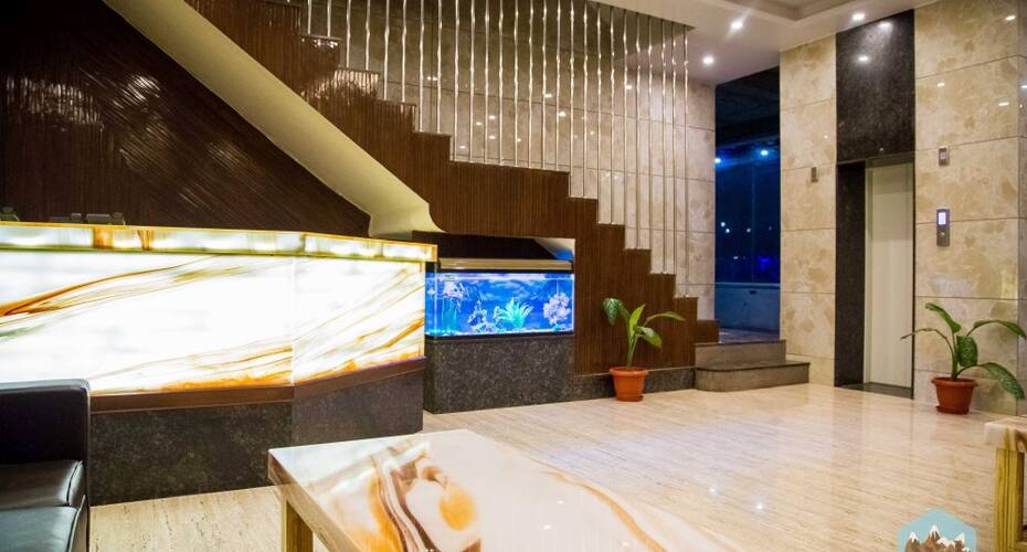 The Green Alpine, Banjar 4