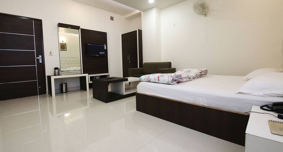 Prince Hotel & Restaurant, Jaipur 4