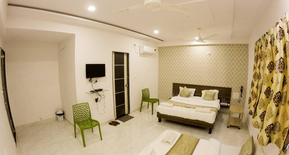 Hotel Hilltop Regency, Saputara 3
