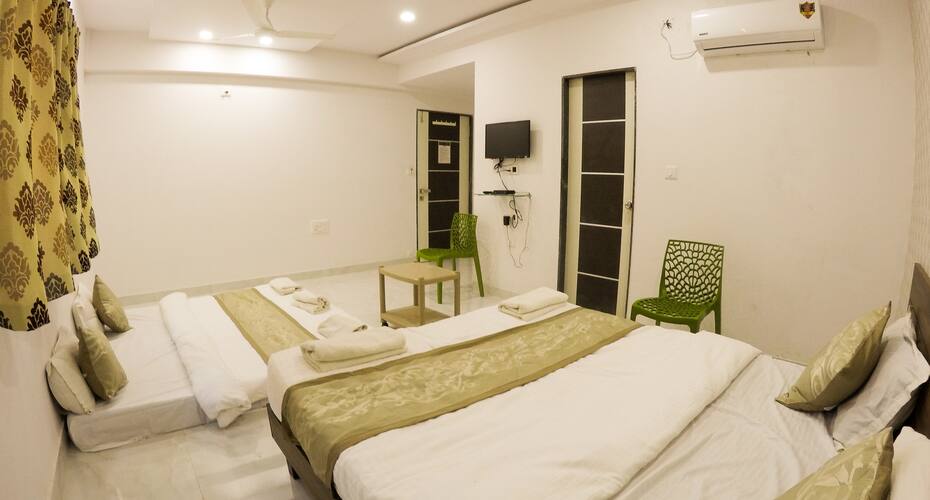 Hotel Hilltop Regency, Saputara 4