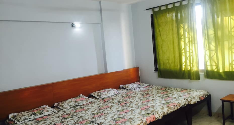 Sai Ratna Hotel, Shirdi 3