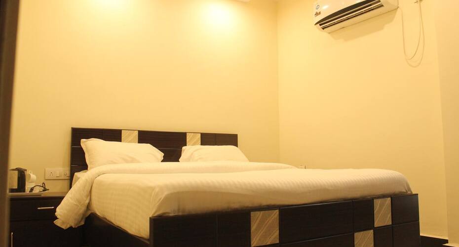 Hotel Visaka Inn, Visakhapatnam 3