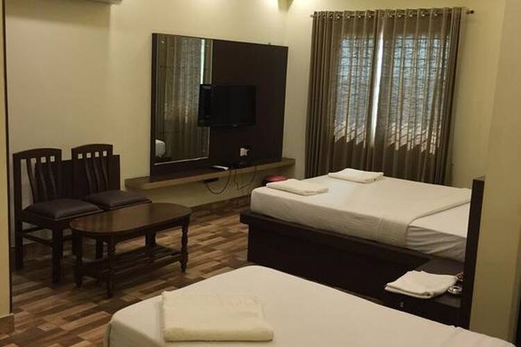 Hotel Bombay Residency, Mangalore 5