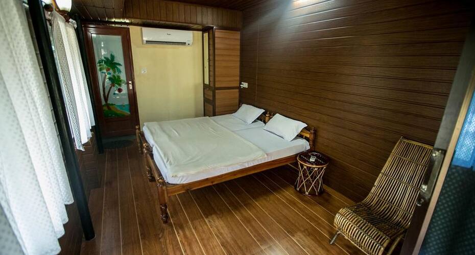 Arthungal Beach Villa, Alleppey 3