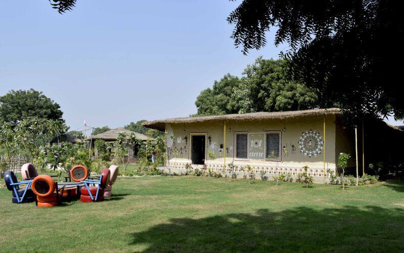 OmeraTheFarmStay, Gurgaon 1