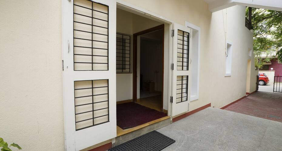 Executive Comfort - Guest House, Chennai 3
