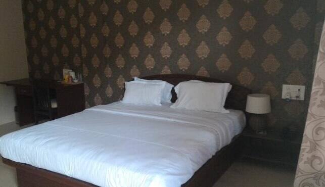 Hiranya Resort, Aurangabad 2