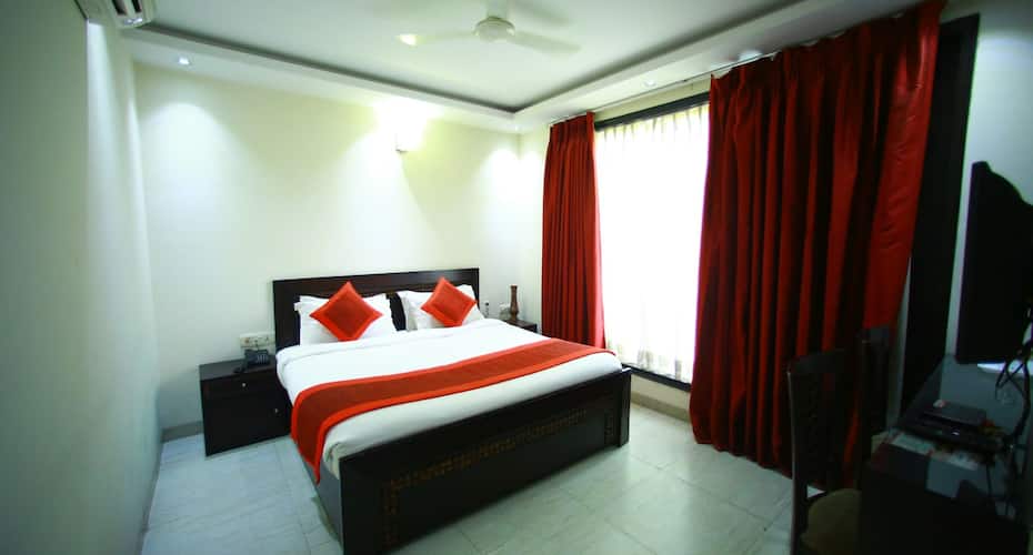 Sparklin Suites, Gurgaon 3
