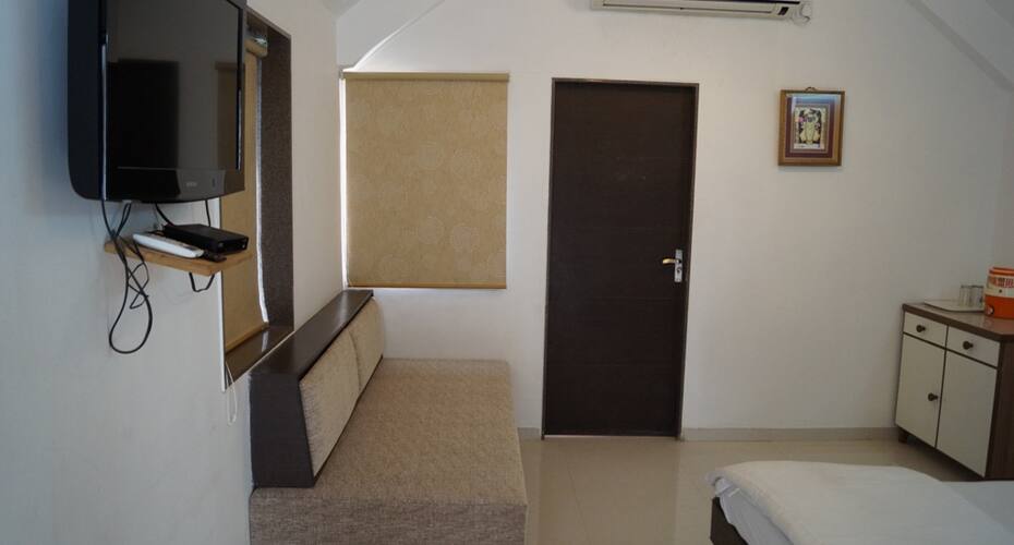 Navdeep Resort, Nathdwara 3
