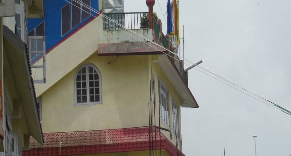 The Journey's Bird's Eye, Darjeeling 1