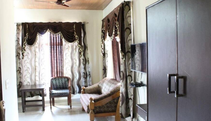 Hotel Trilok, Kotdwara 4